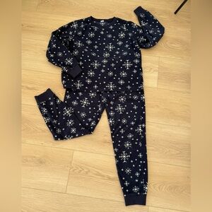 Old Navy Dark Blue Pajama Set with White Snowflakes